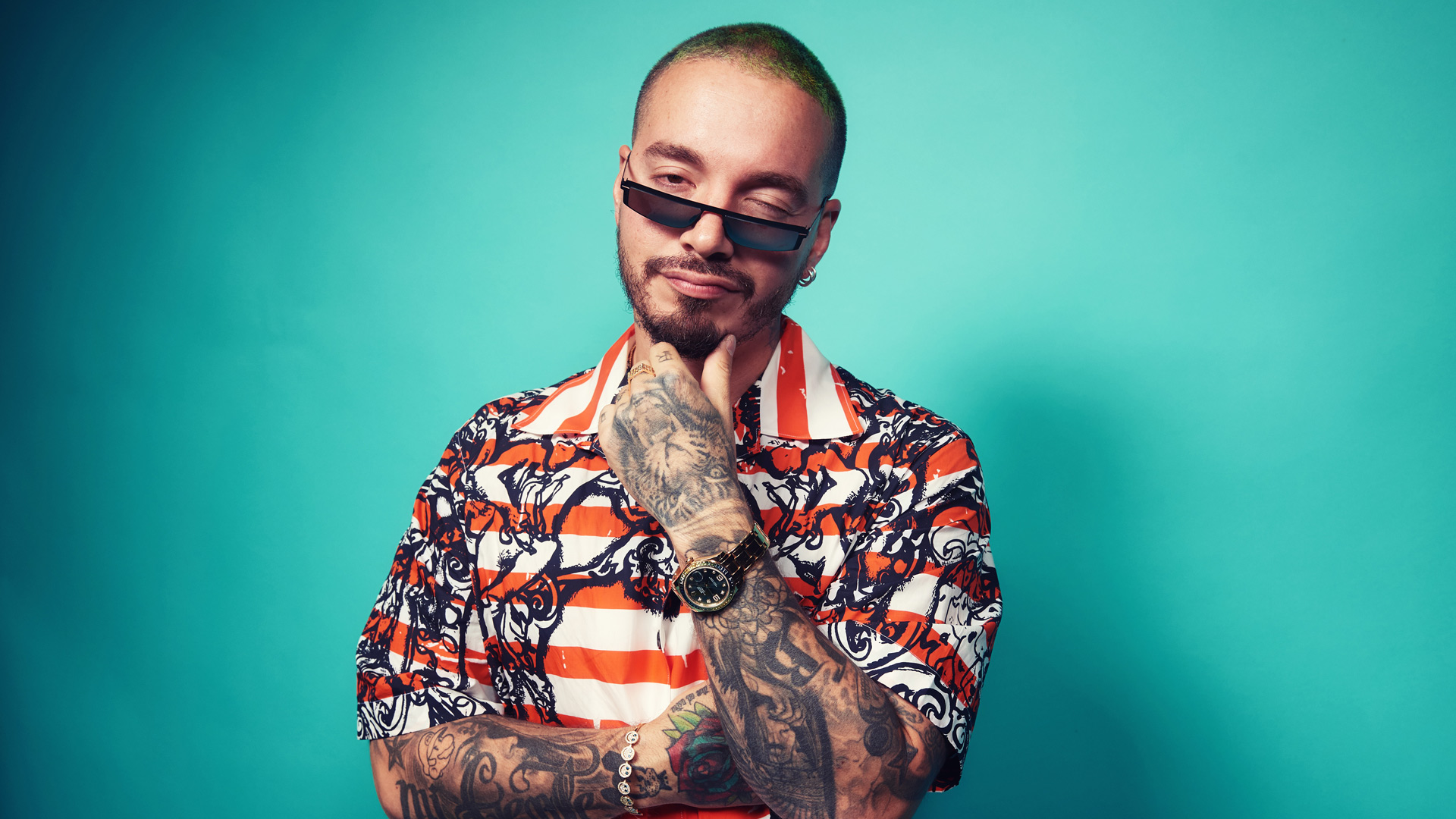 La colección de Ferrari y otros lujos de la vida de J Balvin, el príncipe  del reguetón que está de vuelta - 91 DAT